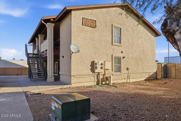 $710,000 | 434 West Ivyglen Street, Unit 105, Mesa, AZ 85201