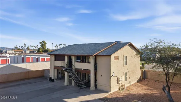 $710,000 | 434 West Ivyglen Street, Unit 105, Mesa, AZ 85201