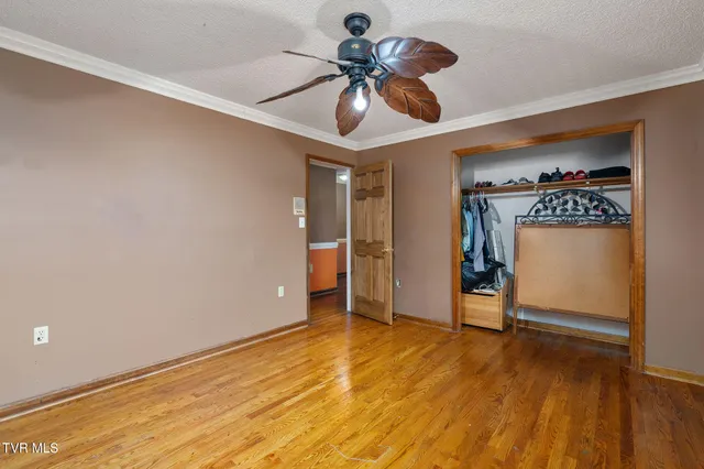 $649,999 | 2530 North Holston River Dr Extension, Kingsport, TN 37660