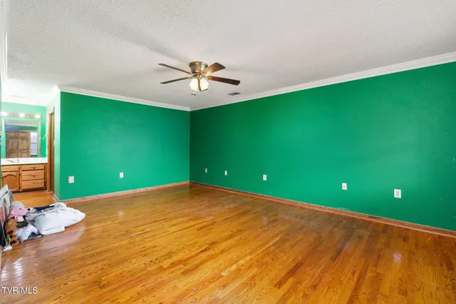 $649,999 | 2530 North Holston River Dr Extension, Kingsport, TN 37660