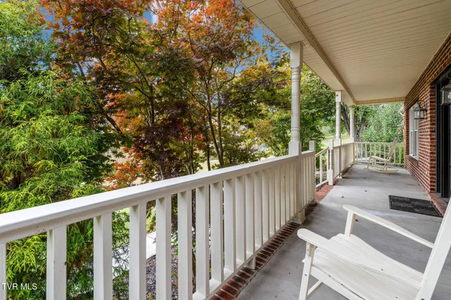 $649,999 | 2530 North Holston River Dr Extension, Kingsport, TN 37660