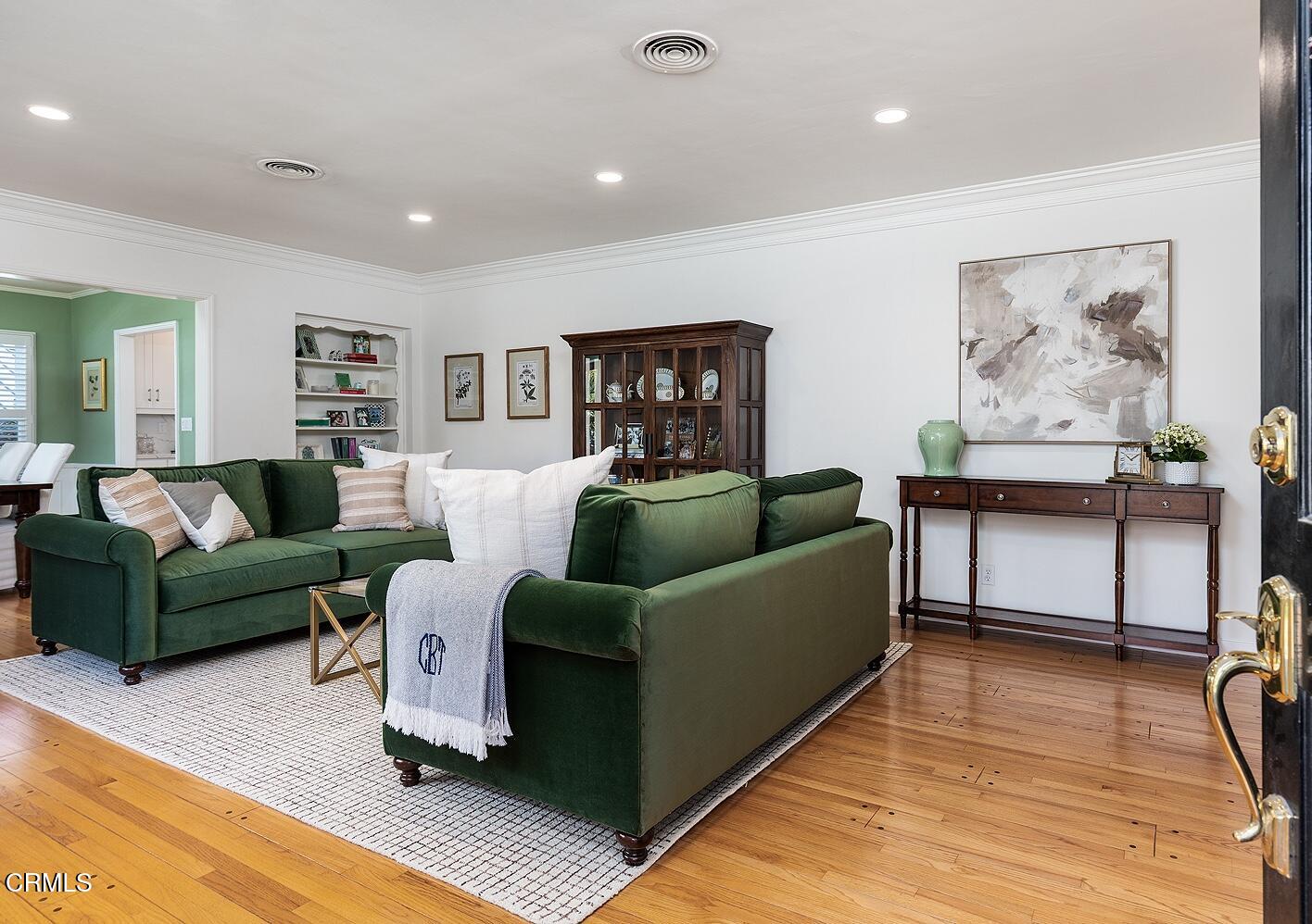 1200 Charles Street Pasadena, CA 91103 - Photo 3 of 27 a living room with furniture