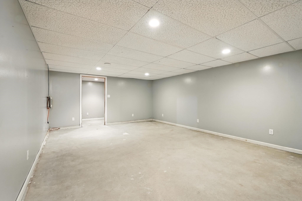 12 Pond Brook Road Huntington, MA 01050 - Photo 36 of 38 an empty room with window and pillar in it
