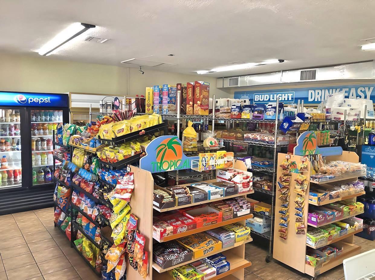 6480 Flaghole Road Clewiston, FL 33440 - Photo 4 of 12 415846855_734782751960779_70327966663246