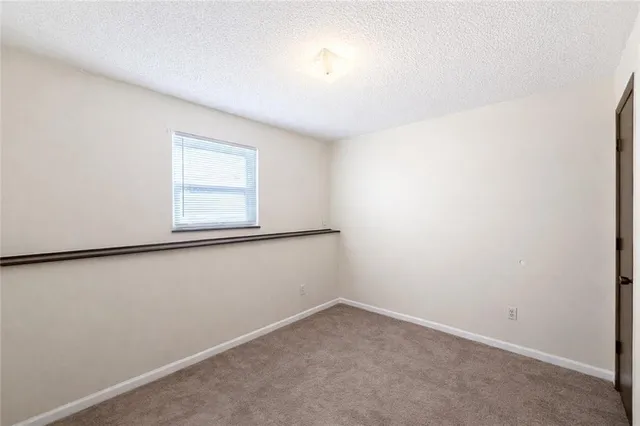 $182,000 | 5607 Crest Drive, Kansas City, KS 66106