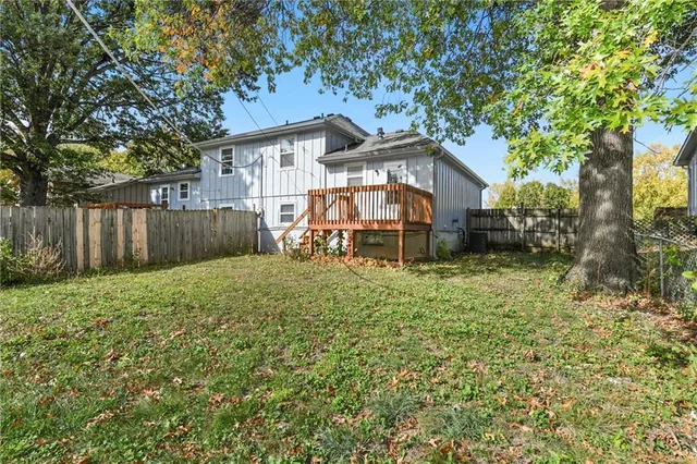 $182,000 | 5607 Crest Drive, Kansas City, KS 66106