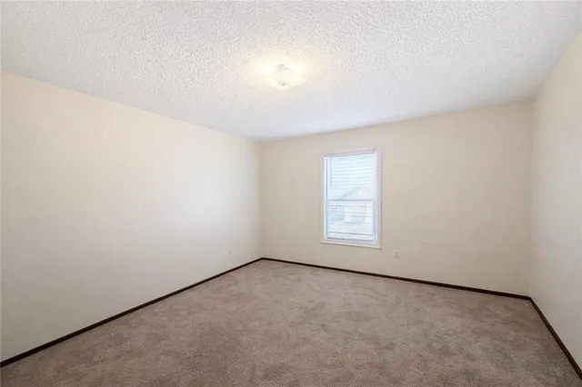 $182,000 | 5607 Crest Drive, Kansas City, KS 66106