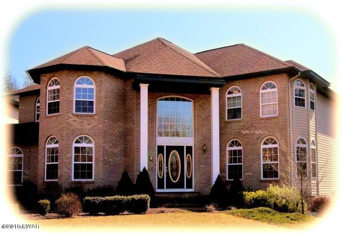 48 Kennedy Road Honesdale, PA 18431 - Photo 4 of 42