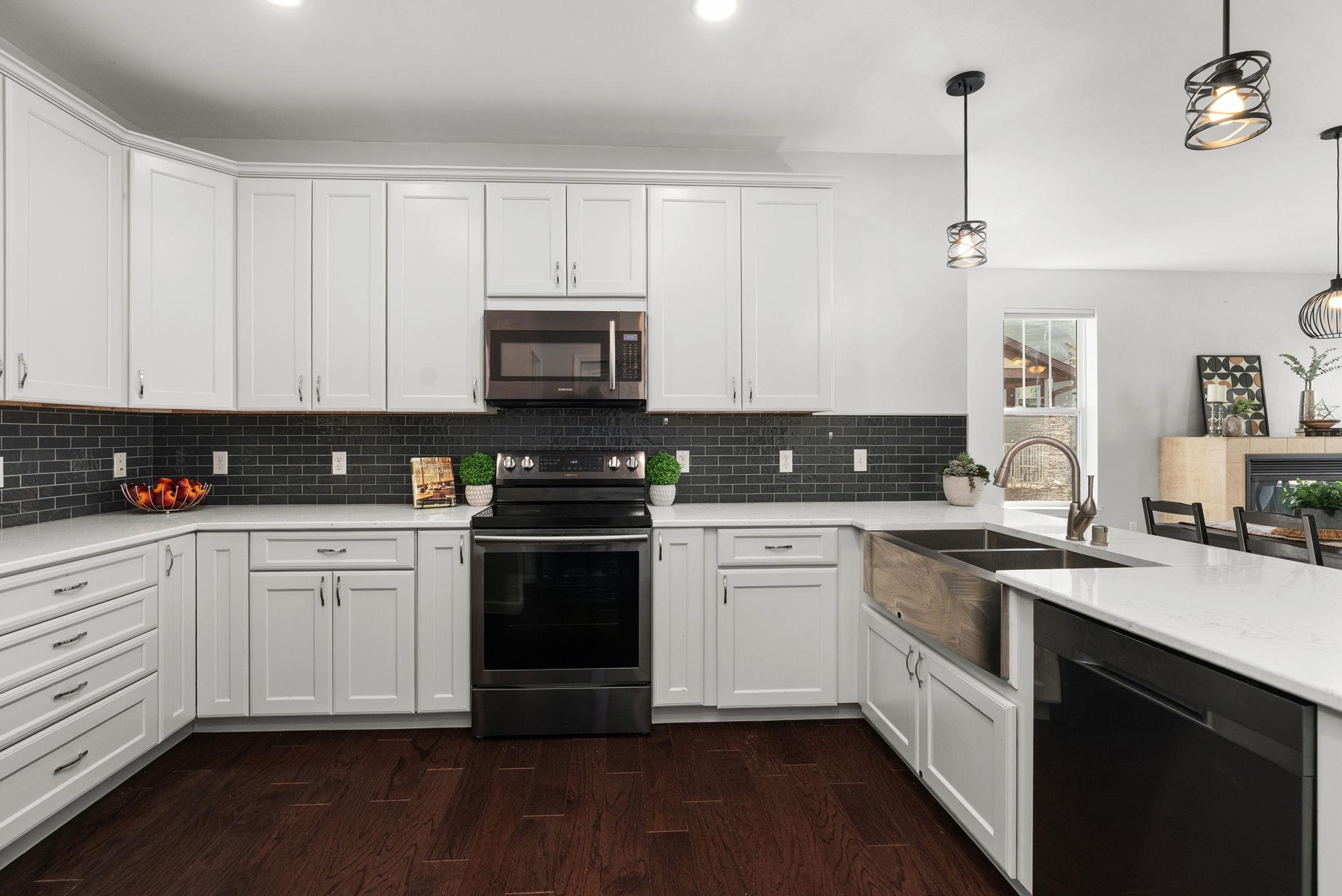 3071 Providence Street Sun Prairie, WI 53590 - Photo 15 of 31
