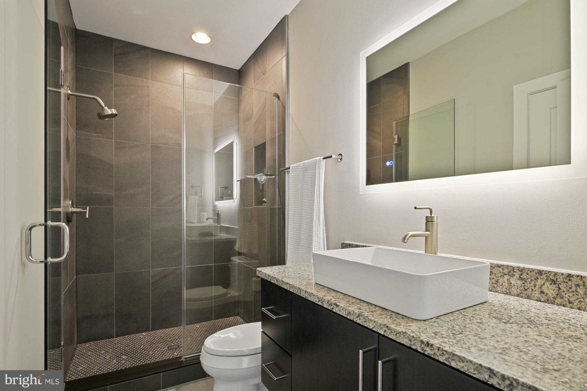 8116 Redstone Road Kingsville, MD 21087 - Photo 36 of 51 Full Bathroom