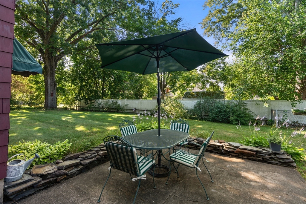 69 Mohawk Drive Springfield, MA 01129 - Photo 2 of 42 Gallery Image 2