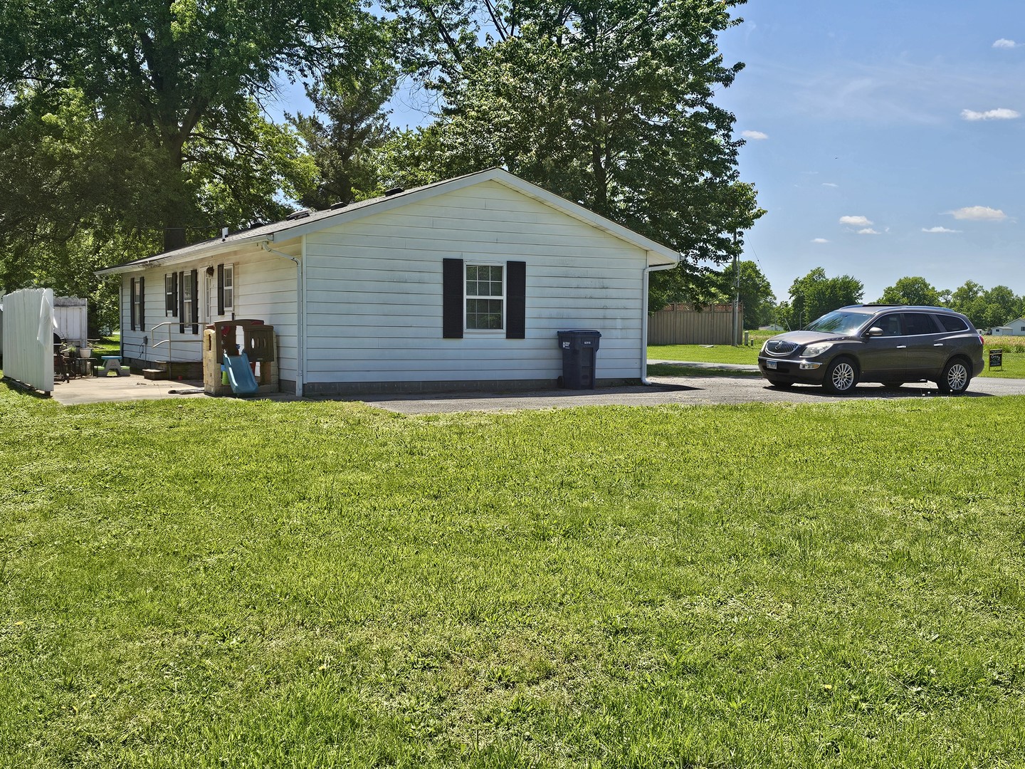 1521 Triangle Street Mount Vernon, IL 62864 - Photo 4 of 18