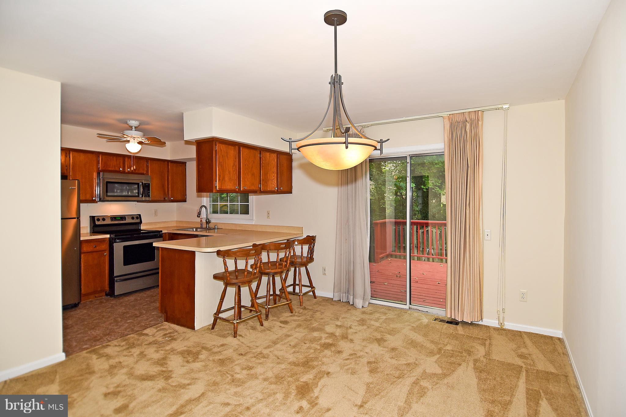 12725 Turquoise Terrace Silver Spring, MD 20904 - Photo 15 of 30 Dining & Kitchen