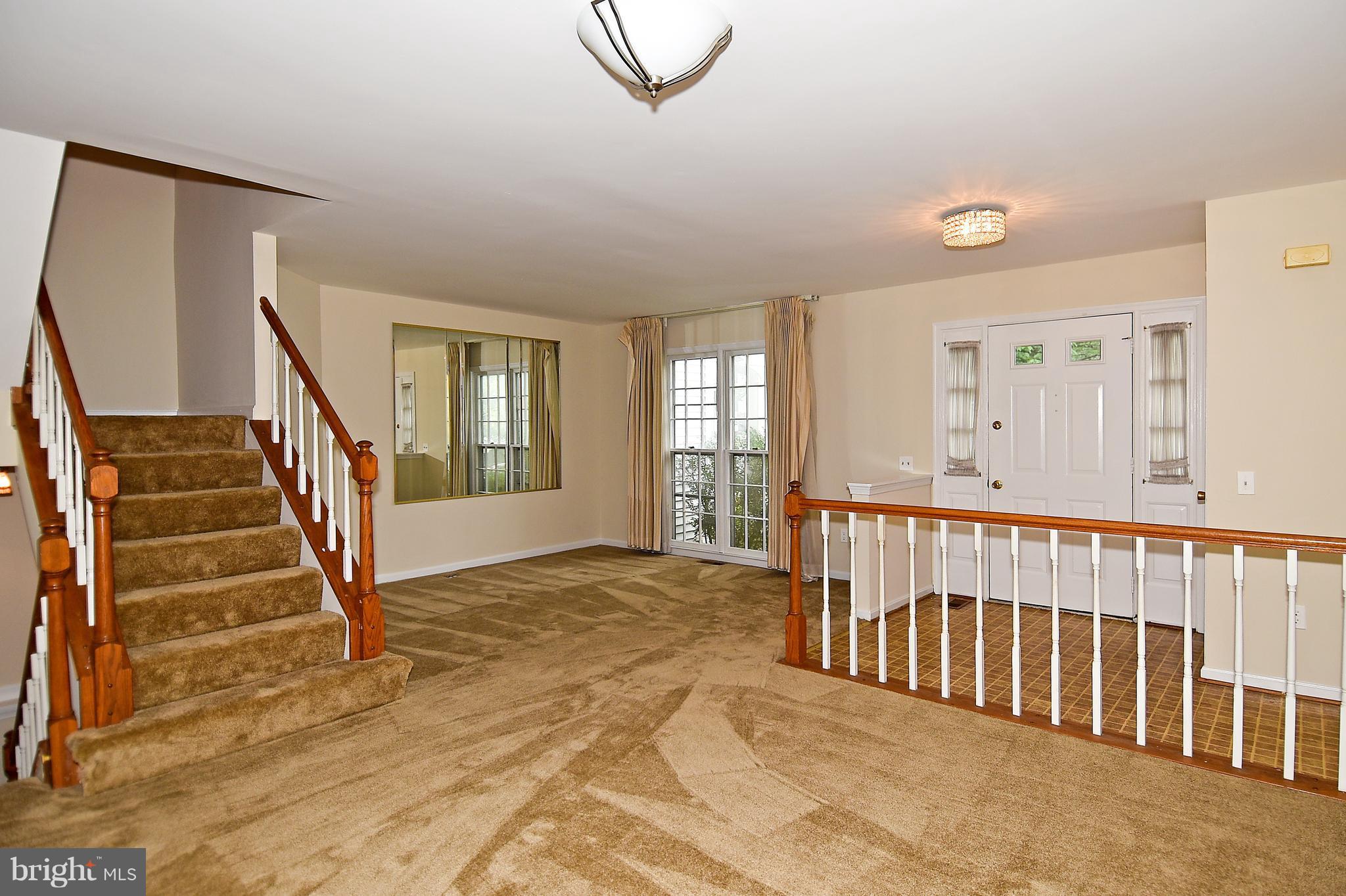 12725 Turquoise Terrace Silver Spring, MD 20904 - Photo 4 of 30 Entryway