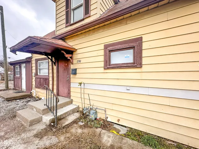 $120,000 | 1530-1532 North Sherman Drive, Indianapolis, IN 46201