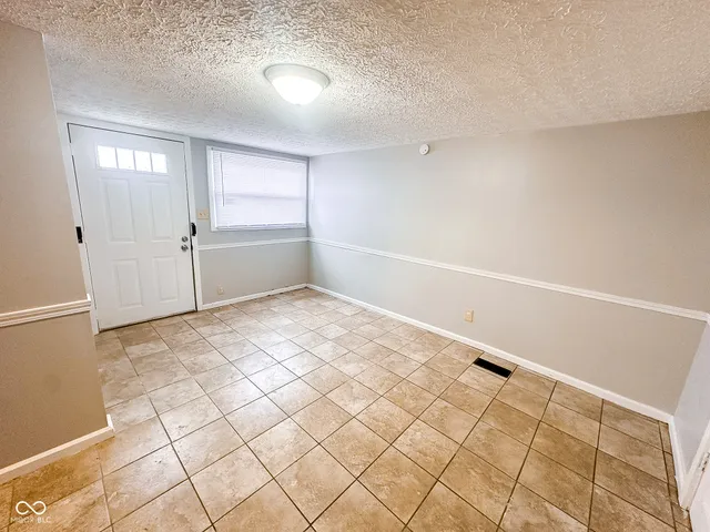 $120,000 | 1530-1532 North Sherman Drive, Indianapolis, IN 46201