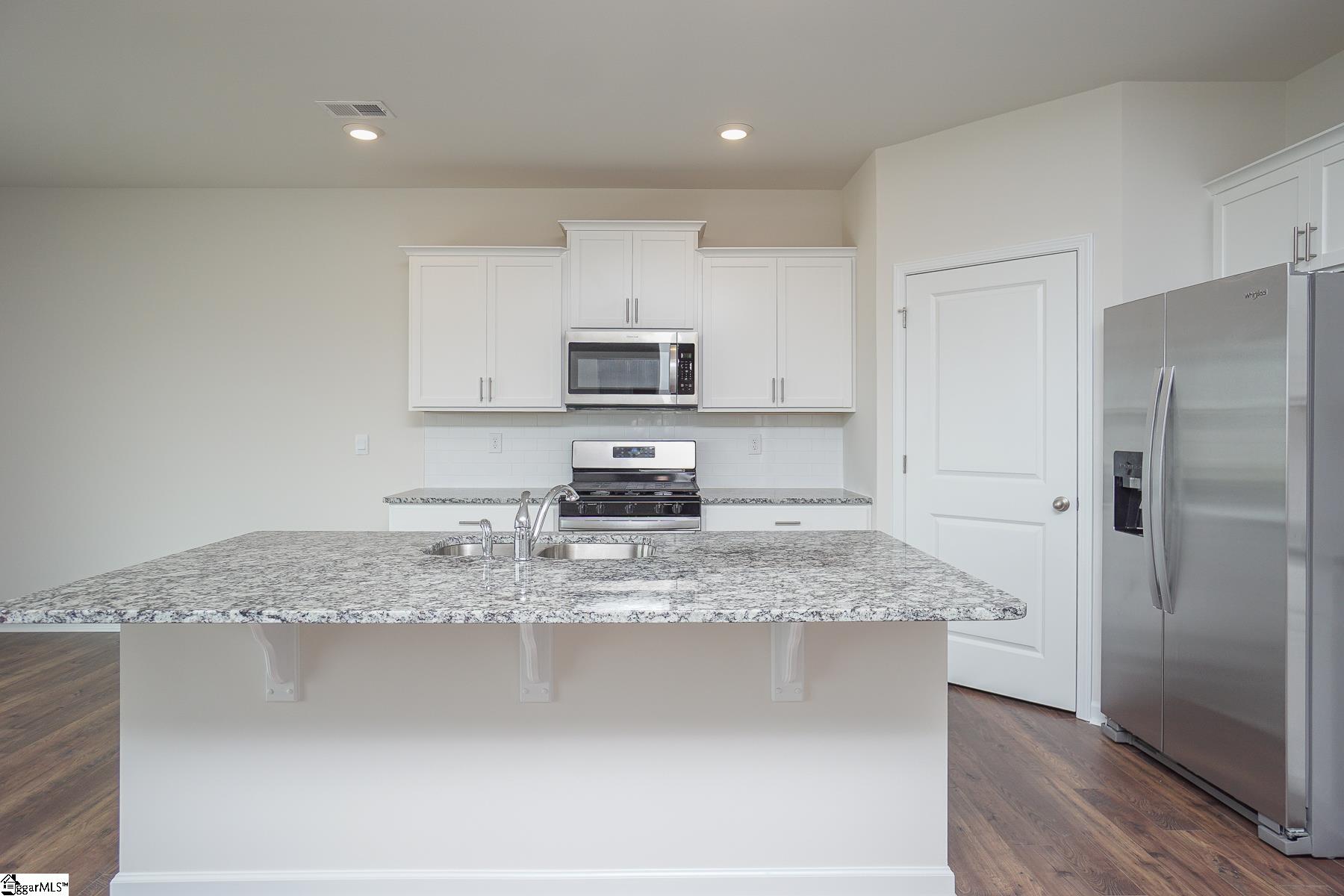 1527 Talley Rdg Drive Woodruff, SC 29388 - Photo 10 of 42