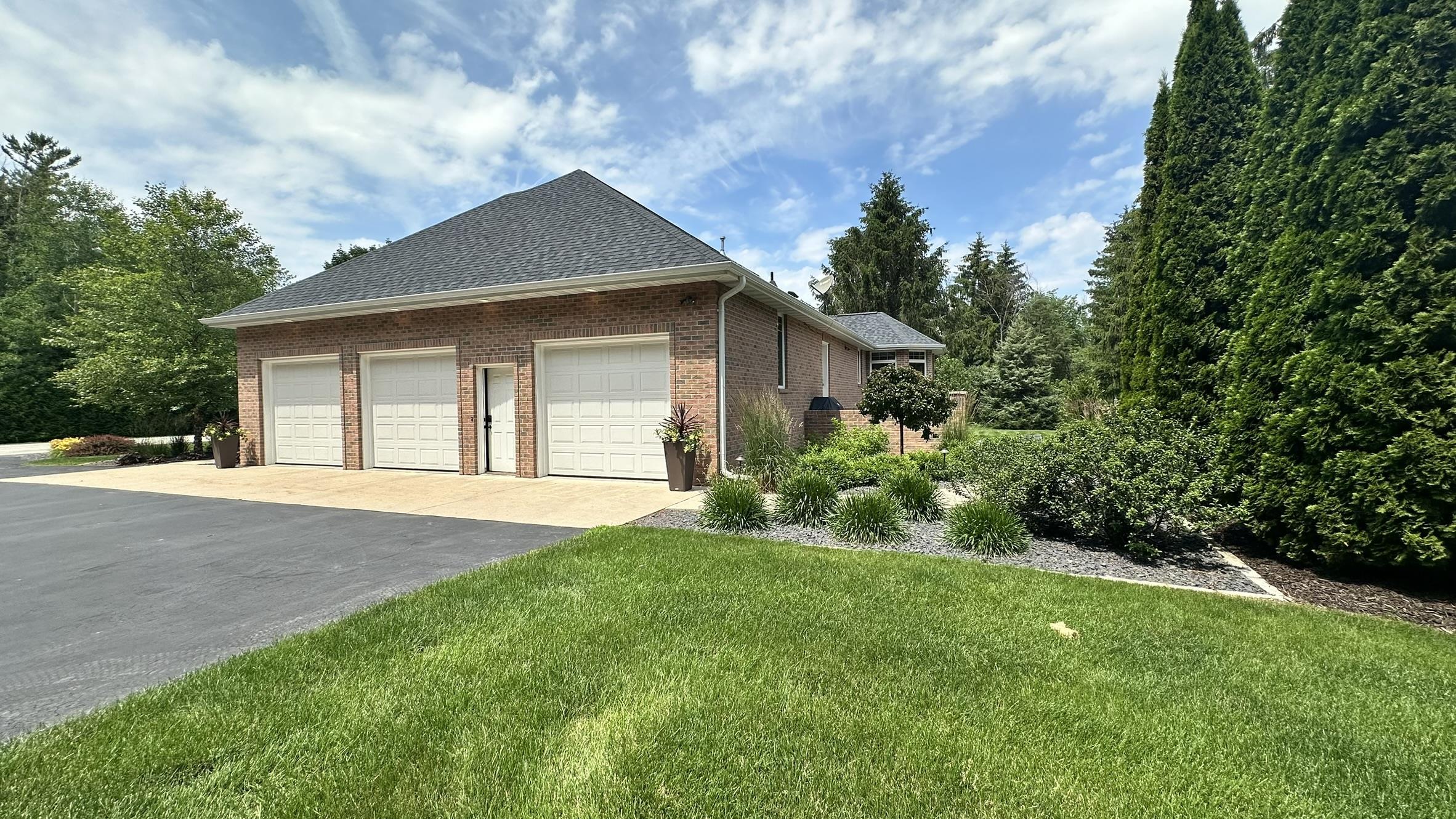 4536 Valhalla Road New Franken, WI 54229 - Photo 10 of 40