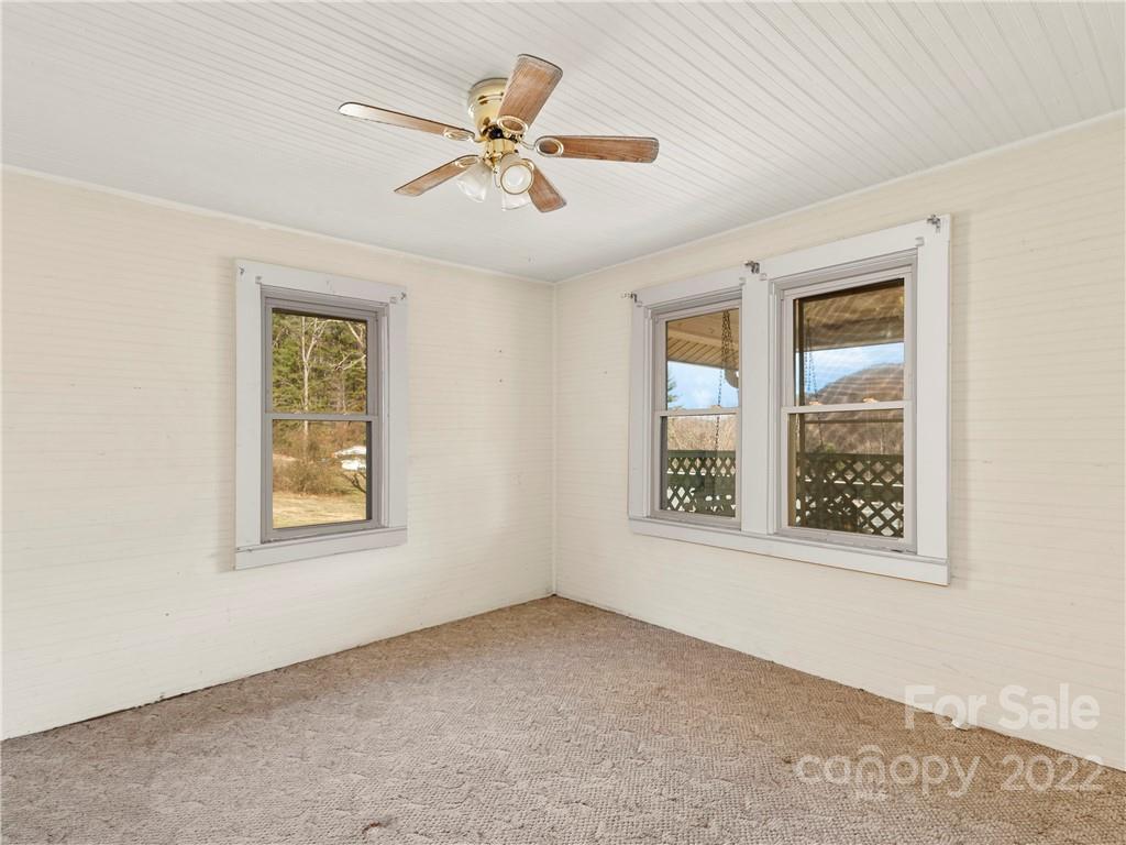 428 Big Cove Road Waynesville, NC 28786 - Photo 24 of 38 Gallery Image 24