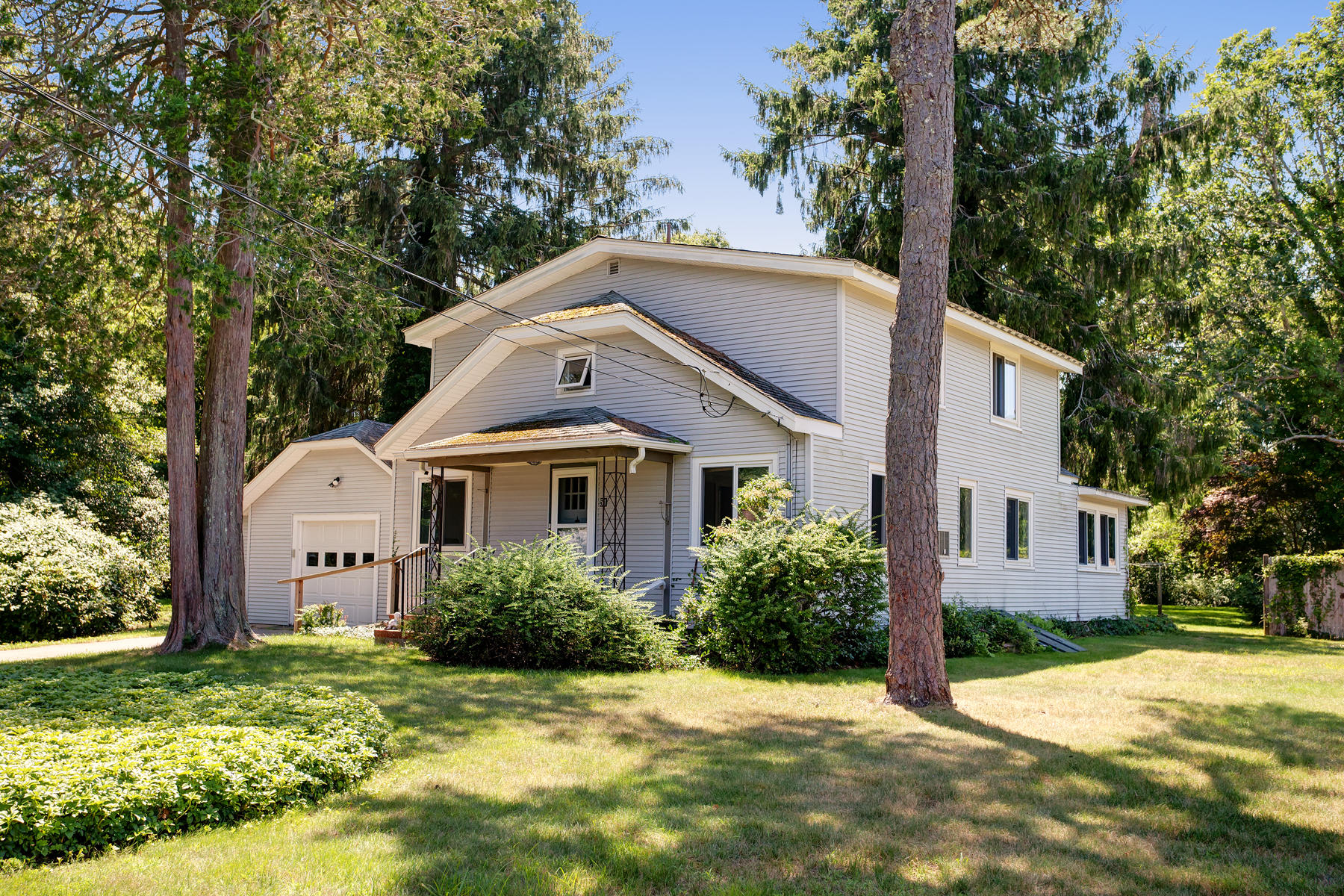 51 Olney Road Bourne, MA 02532 - Photo 4 of 37 003_51Olney_07152019