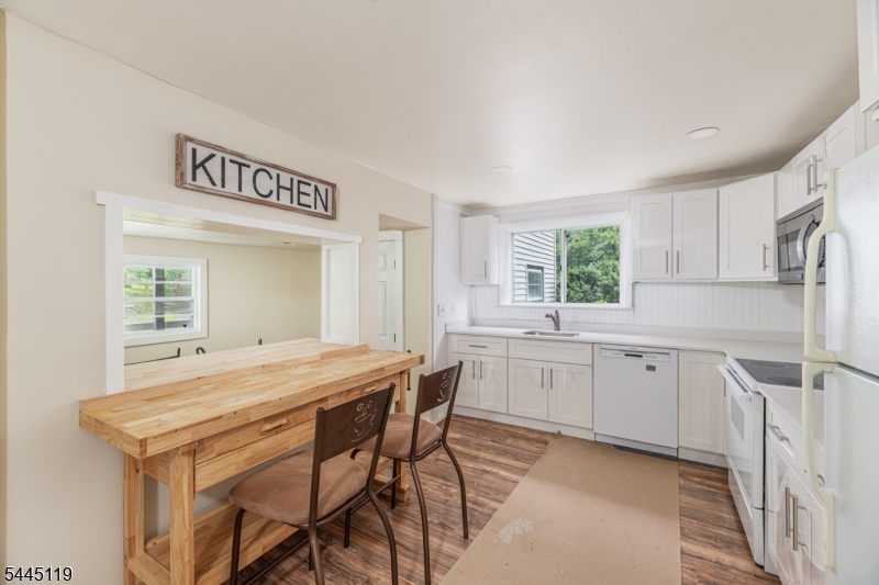 68 Libertyville Road Wantage, NJ 07461 - Photo 6 of 31