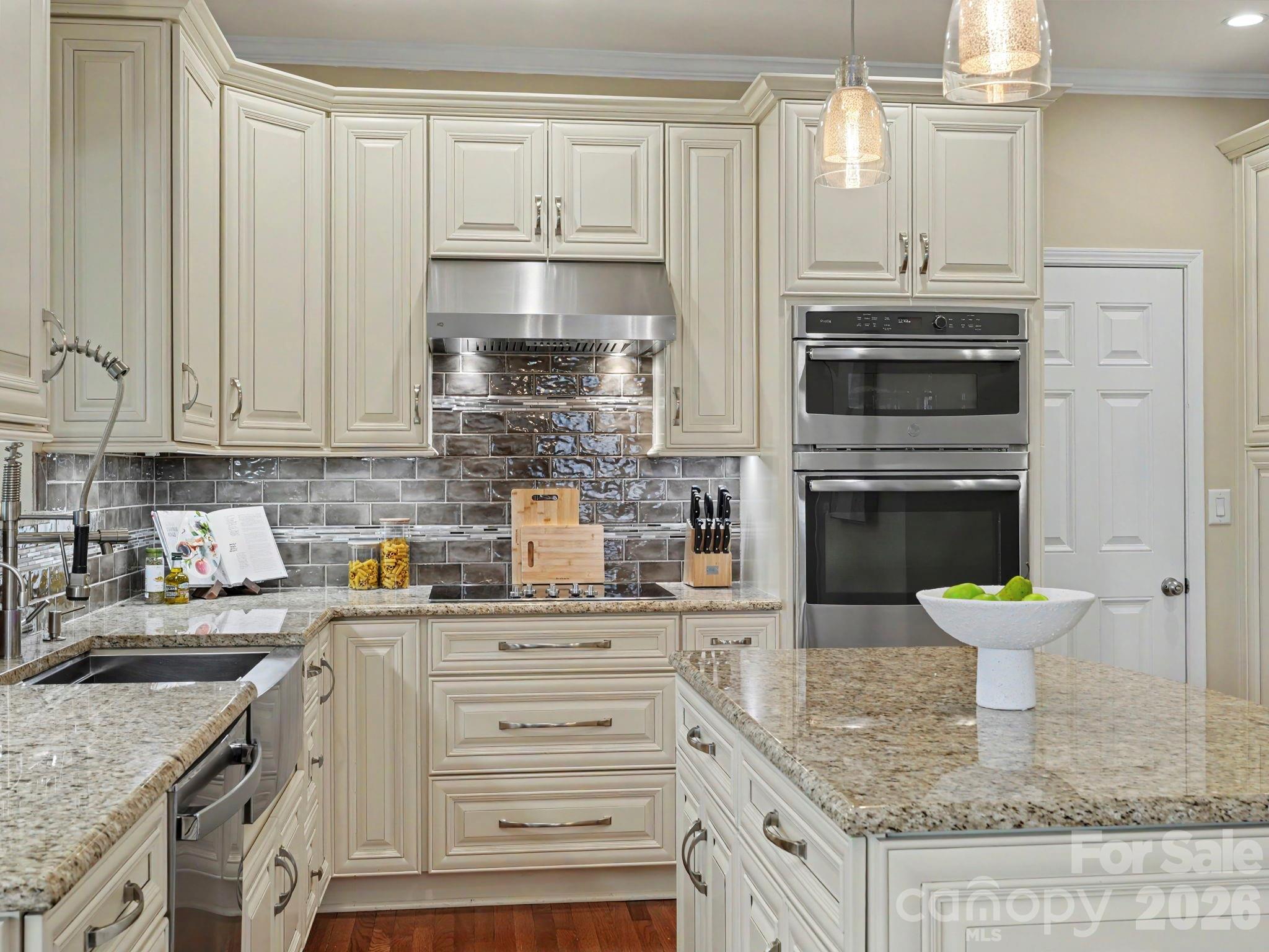 15505 Robsart Court Charlotte, NC 28277 - Photo 12 of 48