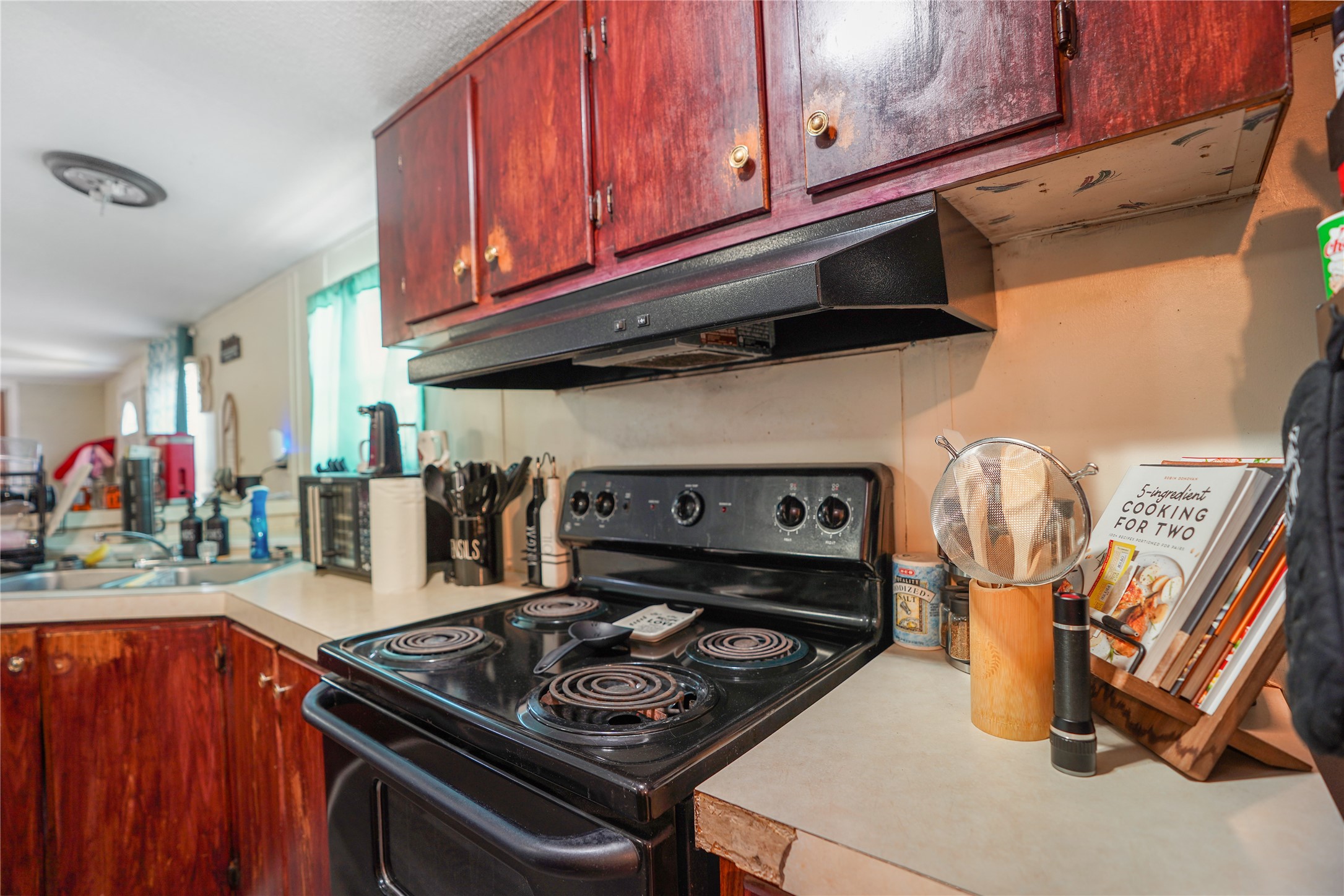 207 Riverside Street Highlands, TX 77562 - Photo 21 of 29