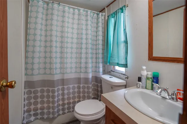 $259,000 | 207 Riverside Street, Highlands, TX 77562