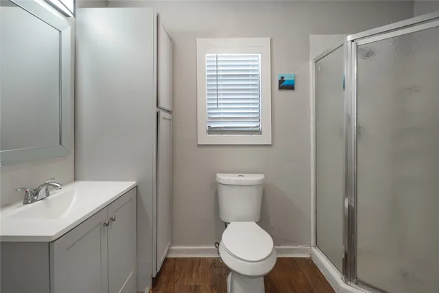 $259,000 | 207 Riverside Street, Highlands, TX 77562