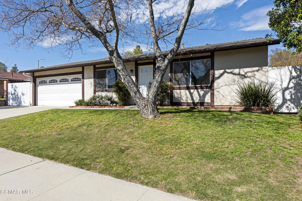 14773 Stanford Street Moorpark, CA 93021 - Photo 3 of 26 a view of house with backyard