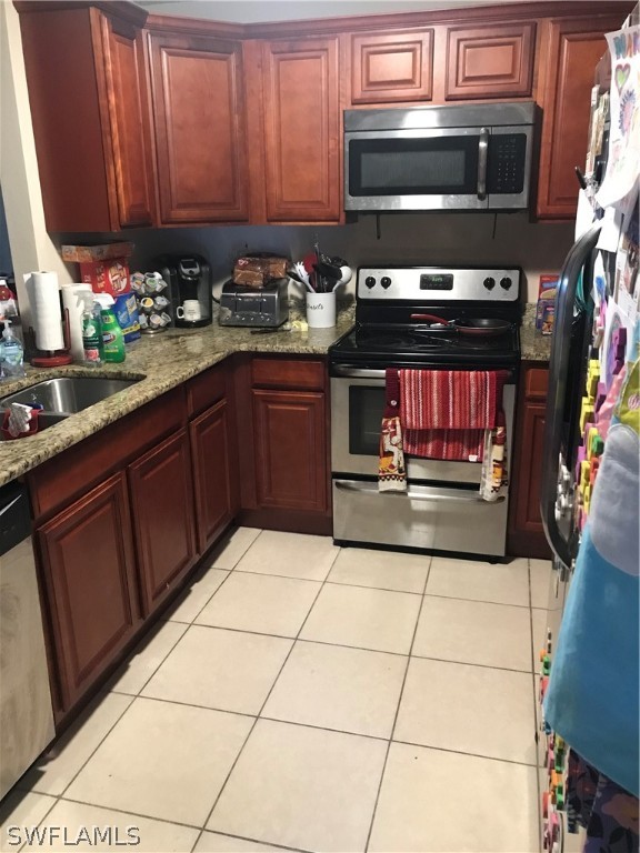3020 Sunset Road Fort Myers, FL 33901 - Photo 2 of 13 Gallery Image 2