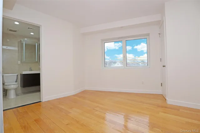 $728,000 | 15815 Union Turnpike, Unit 3F | Hillcrest