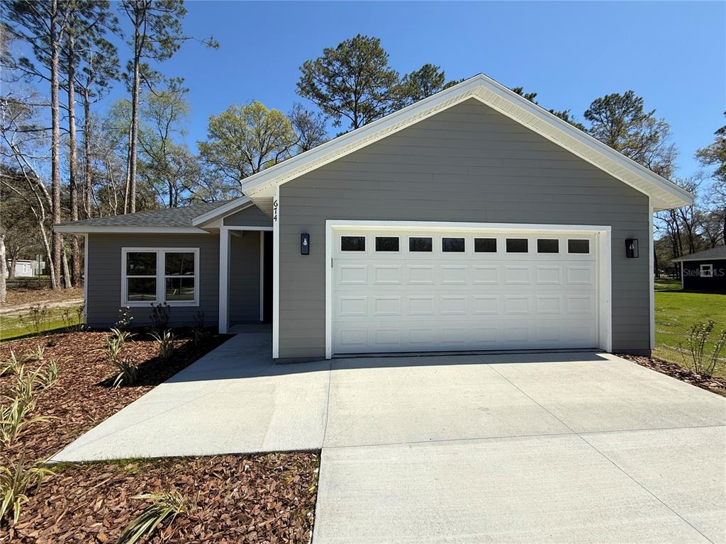 674 Stephens Street Bronson, FL 32621 - Photo 3 of 8 Gallery Image 3