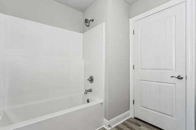 $479,900 | 7576 Hatteras Drive, Navarre, FL 32566