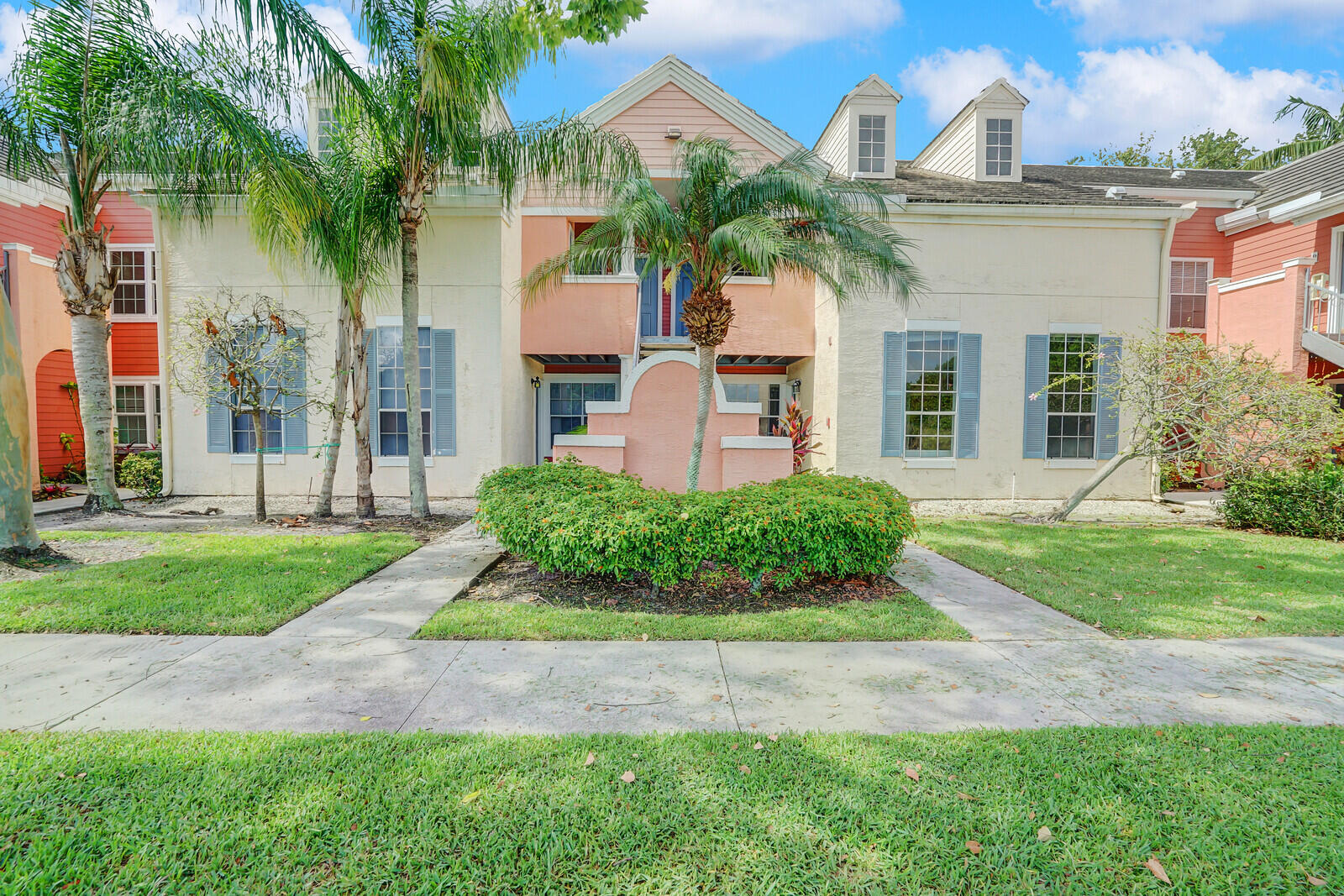 1385 Crystal Way, Unit M Delray Beach, FL 33444 - Photo 1 of 29 Building Exterior