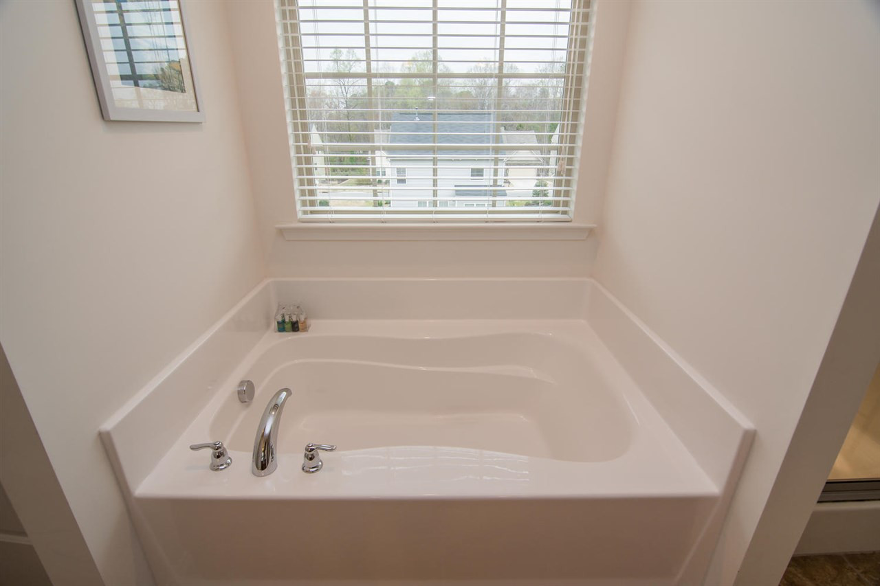 2425 Everstone Road Wake Forest, NC 27587 - Photo 16 of 30 Master Bathroom