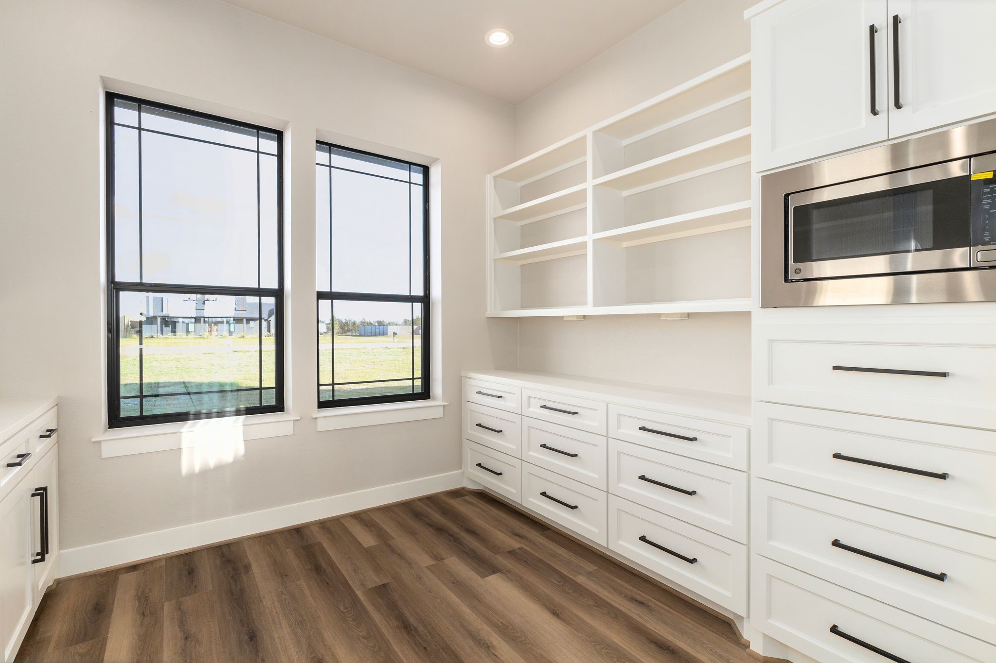 114 Country View Lane Schulenburg, TX 78956 - Photo 15 of 41