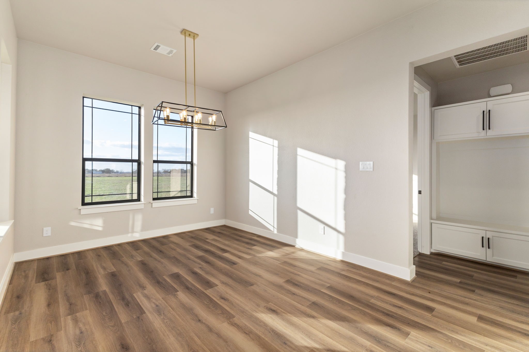 114 Country View Lane Schulenburg, TX 78956 - Photo 17 of 41