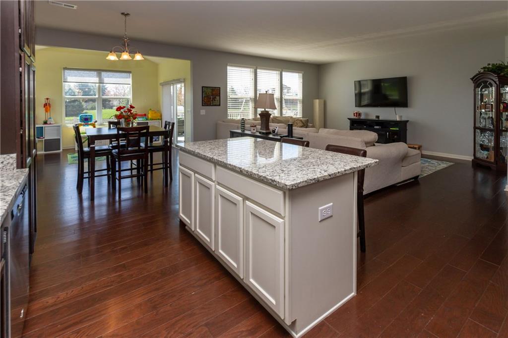 14433 Glapthorn Road Fishers, IN 46037 - Photo 6 of 20 Gallery Image 6