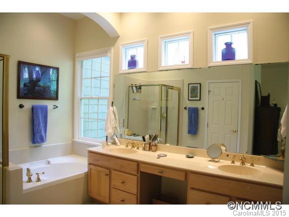 134 Meadowview Road Brevard, NC 28712 - Photo 14 of 24 Gallery Image 14