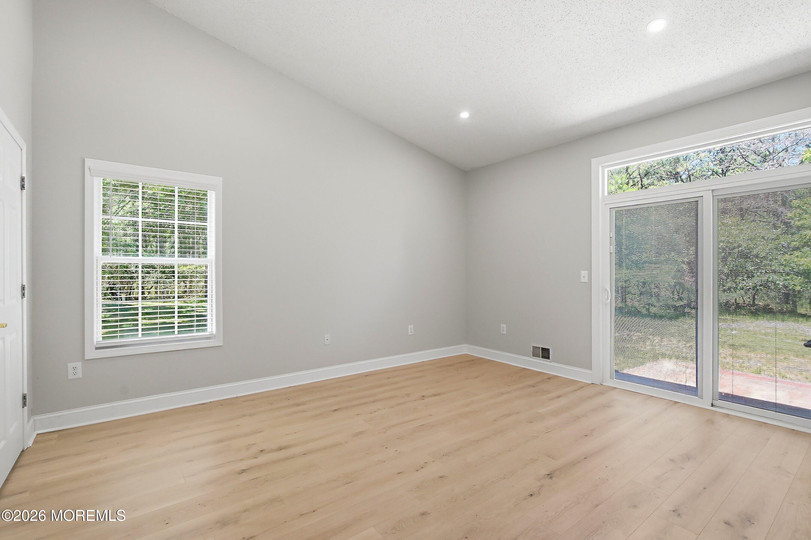 88 Riva Boulevard Brick, NJ 08723 - Photo 14 of 28 19-Bed 2