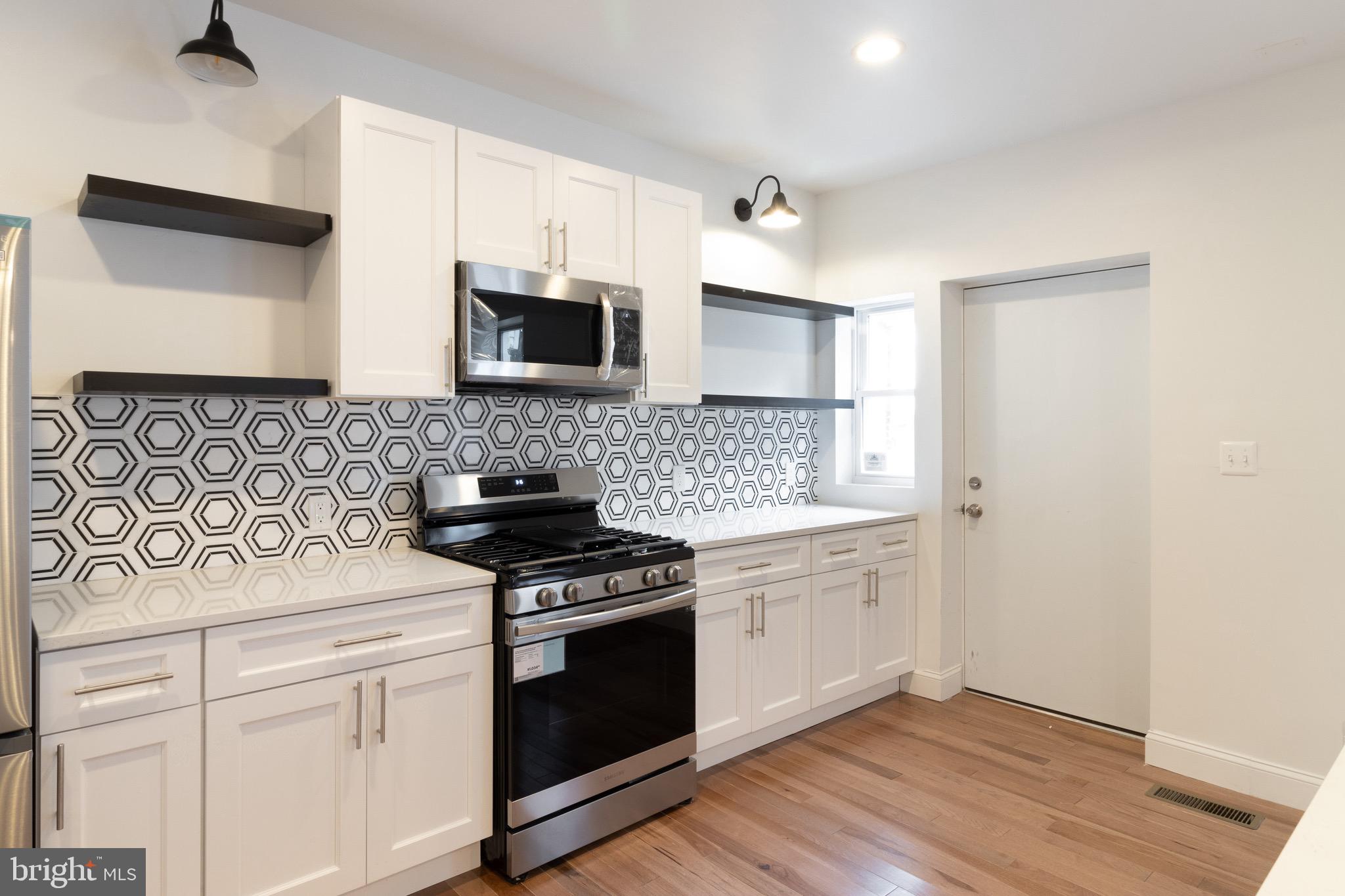 3303 Alto Road Baltimore, MD 21216 - Photo 5 of 40