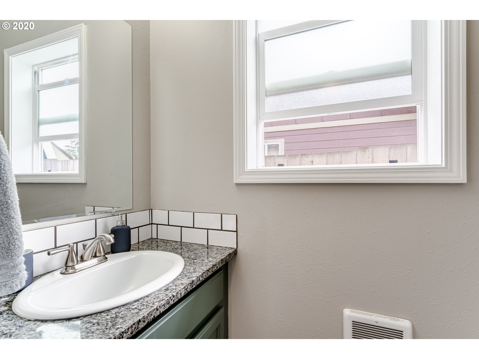 189 35th Street Springfield, OR 97478 - Photo 13 of 26
