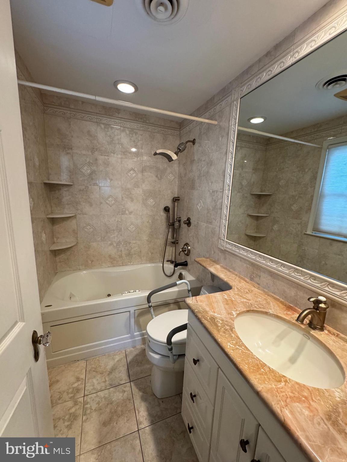 536 North Shore Road Absecon, NJ 08201 - Photo 37 of 55 Gallery Image 37