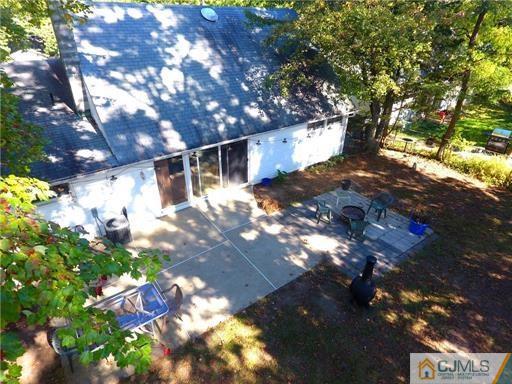 21 Ridge Road Old Bridge, NJ 08857 - Photo 22 of 23 a backyard of a house