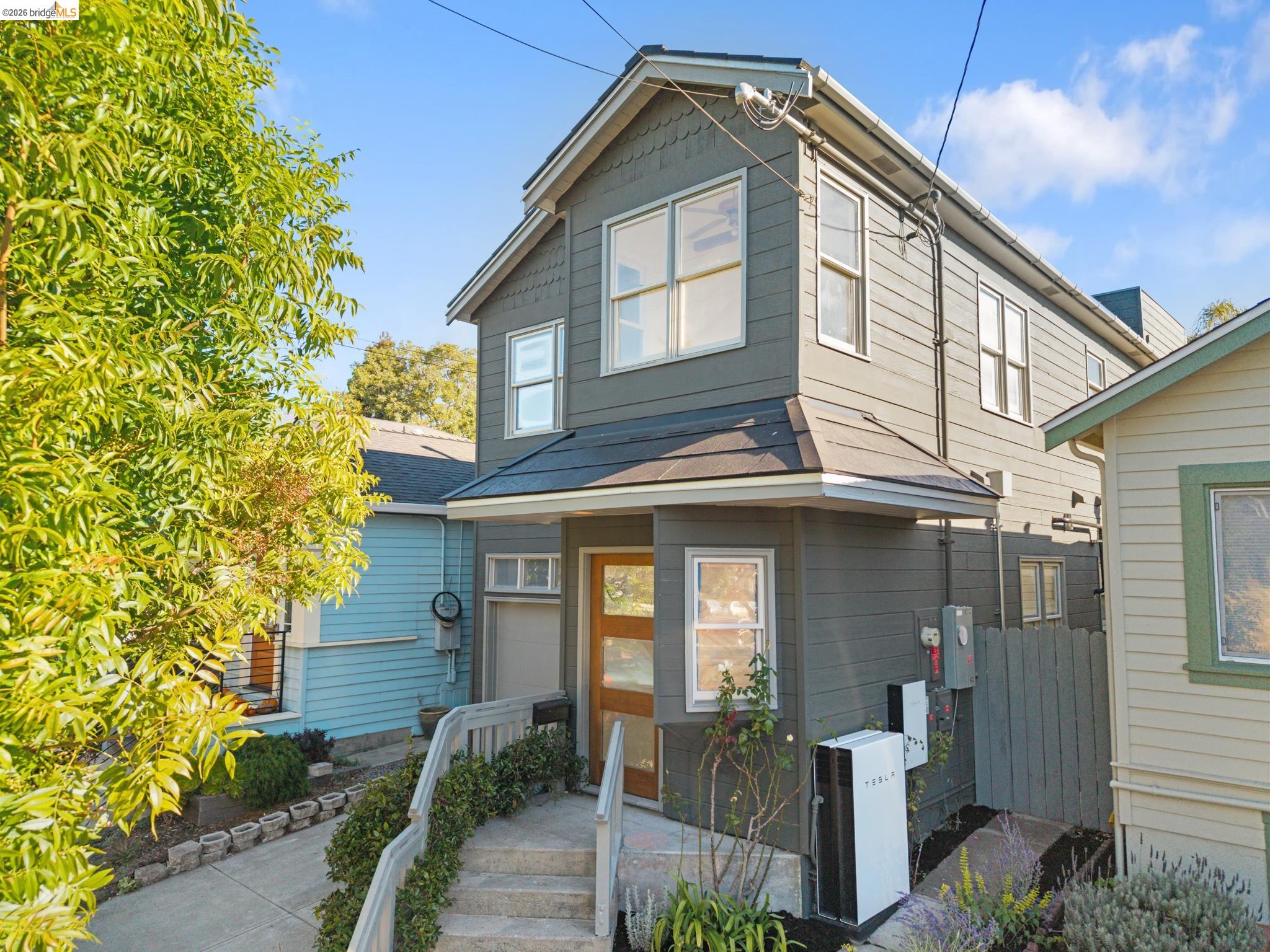 1207 Cornell Avenue Berkeley, CA 94706 - Photo 2 of 59