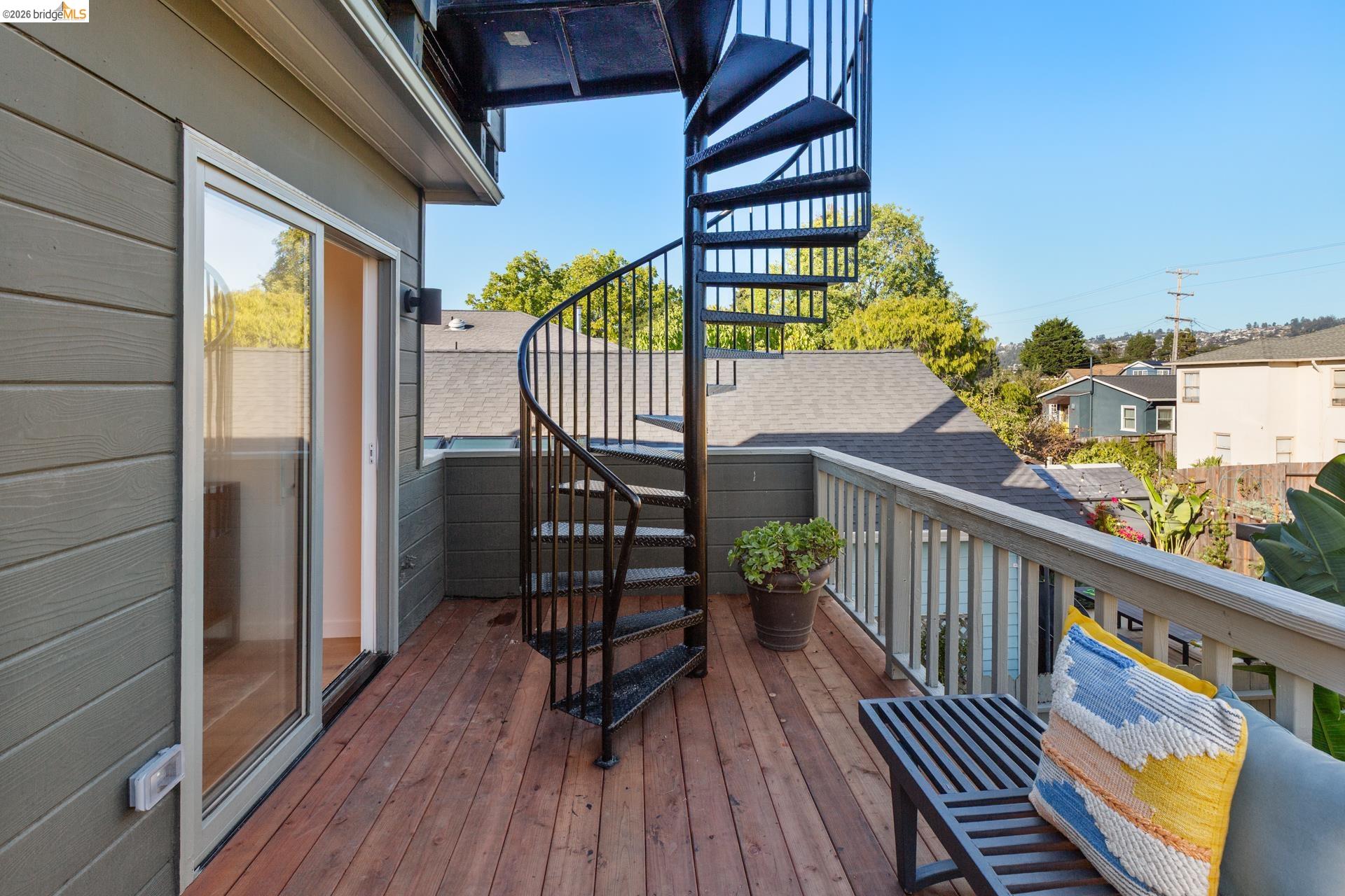 1207 Cornell Avenue Berkeley, CA 94706 - Photo 28 of 59