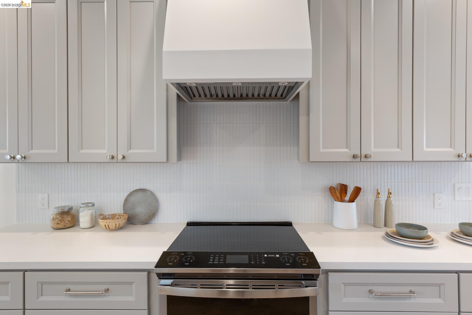 1207 Cornell Avenue Berkeley, CA 94706 - Photo 9 of 59