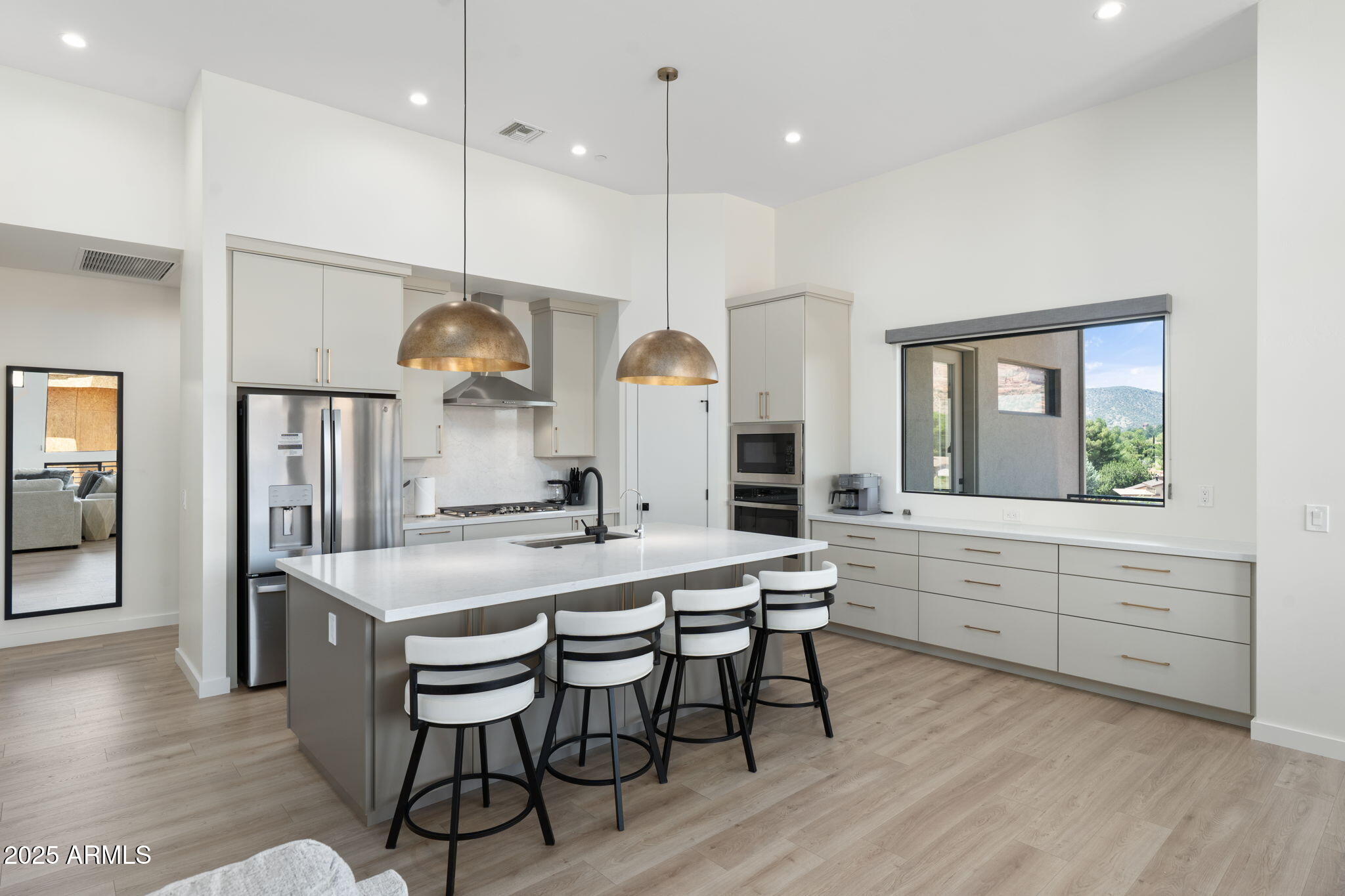 327 Suncliffe Drive Sedona, AZ 86351 - Photo 13 of 79 Main House Kitchen