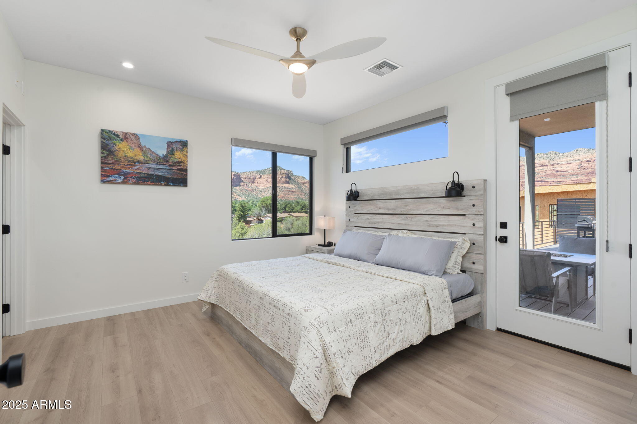 327 Suncliffe Drive Sedona, AZ 86351 - Photo 22 of 79 Second Bedroom